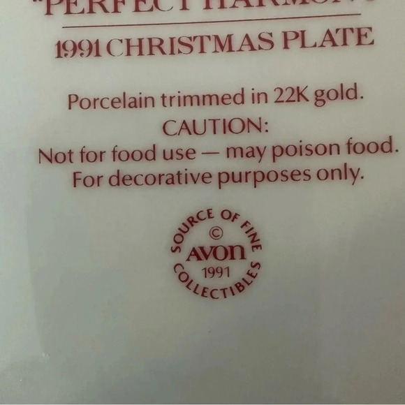Avon Perfect Harmony 1991 Gold Trimmed Vintage Decor Plate - Picture 5 of 7